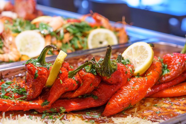 buffet_8_of_10